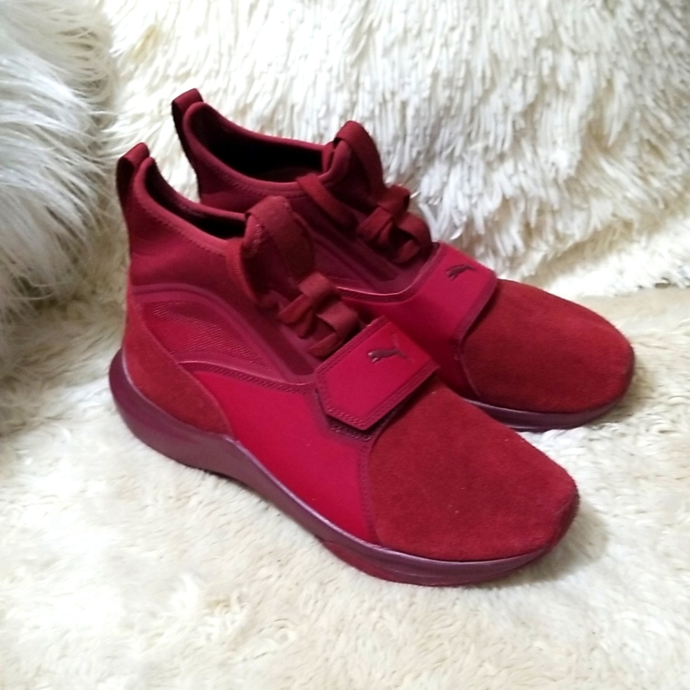 Puma Phenom Sneakers